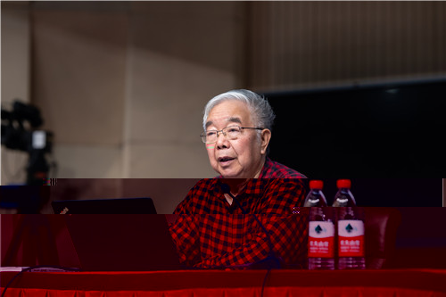 1631840022473080474.jpg 陳章武老師講黨課.jpg