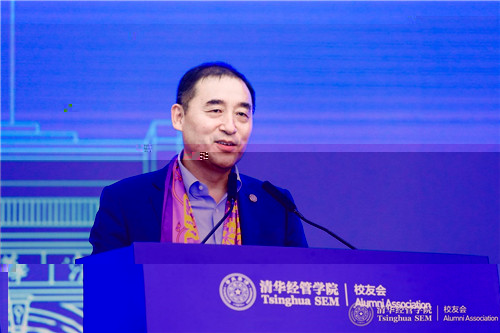 5.劉迅校友發言.jpg