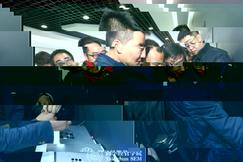 同學們參訪京東方2.jpg